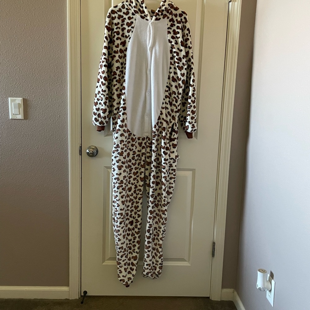 Leopard Bear Onesie Women Men Animal Kigurumi Pajama Halloween Party Costumes